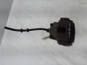 VOLVO XC70 (2000–2007) Tagumine pidurisadul 8251313 - 3