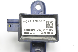 Mercedes Benz E-Class W212 (2009–2015) Airbagsensor A2128205026 - 2