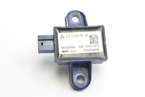 Mercedes Benz E-Class W212 (2009–2015) Airbagsensor A2128205026 - 4