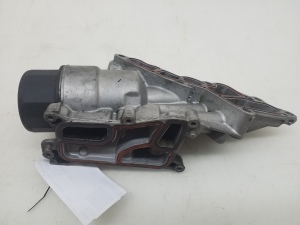 Mercedes Benz CLS-Class 219 (2004–2010) Õlifiltri korpus A2721800410 - 3