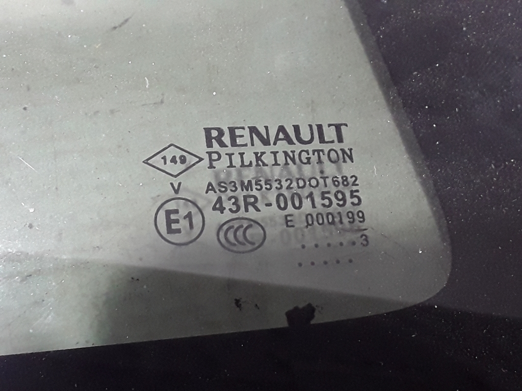 RENAULT Captur 1 generation (2013-2019) Kreisās Puses Aizmugurējais Stikls 833078189R 22408531