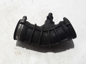 VOLVO XC70 (2000–2007) Ladeluftkühlerschlauch 30636854 - 2