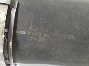 Mercedes Benz R-Class 251 (2006–2017) Vahejahuti voolik A2515281282 - 2