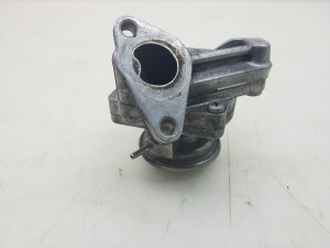  EGR valve 