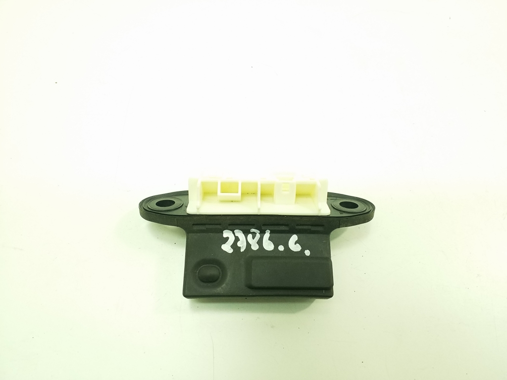 Tailgate Handle