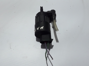   Front windshield washer pump  - 8200213041 