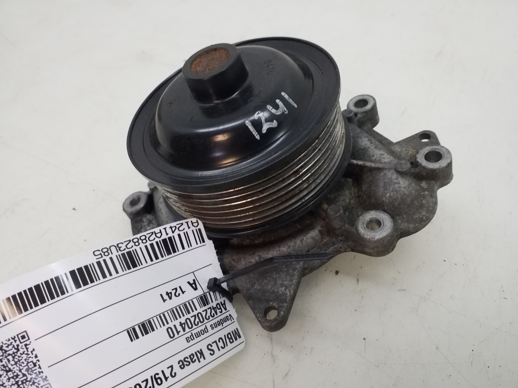 MERCEDES-BENZ CLS-Class C219 (2004-2010) Water Pump A6422020410 20977667