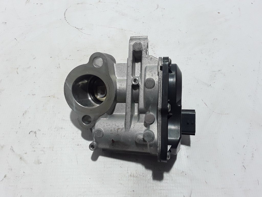 Used RENAULT Trafic EGR valve 147102408R Used RENAULT Trafic EGR valve 147102408R