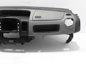RENAULT Trafic III (2014–2022) Armatuurlaud 681004777R - 4