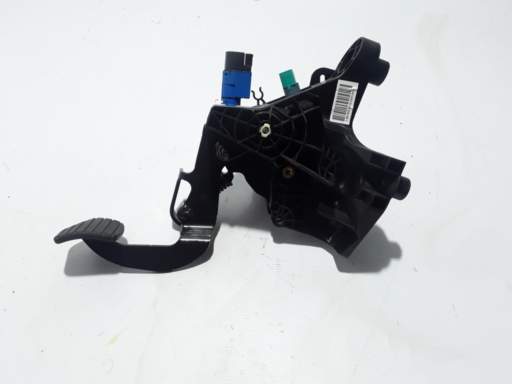 Used RENAULT Trafic Pedal clutch 465033911R