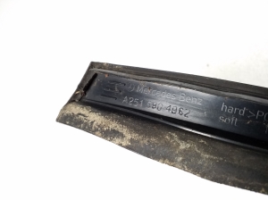 Mercedes Benz R-Class 251 (2006–2017) Windshield pillar outer molding A2516904962 - 2
