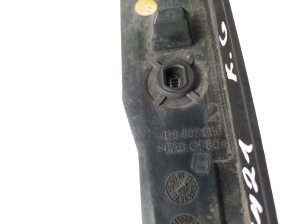 AUDI A7 (2010–2018) Rear bumper bracket 4G8807889 - 2