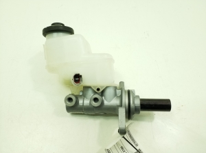   Master cylinder 