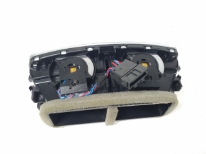 AUDI A8 D4 (2010–2017) Salongi konsooli muu osa 4H0819203B - 4