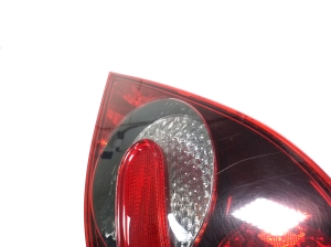  Rear corner lamp 