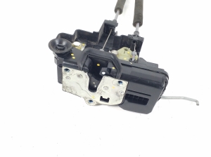 Chevrolet Captiva (2006–2016) Rear side door lock 94551343 - 3