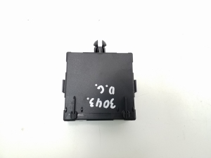 Mercedes Benz C-Class 205 (2014–2021) Rear side door control unit A2059004721 - 2