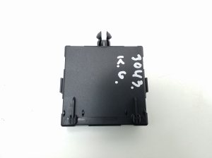 Mercedes Benz C-Class 205 (2014–2021) Rear side door control unit A2059004521 - 2
