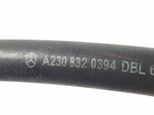 Mercedes Benz SL-Class 230 (2001–2012) Schlauch A2308320394 - 2