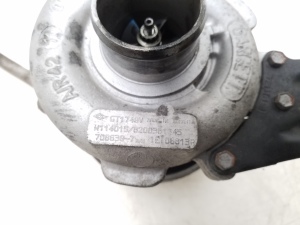 Mitsubishi Carisma (1995–2004) Turbo 8200381645 - 3