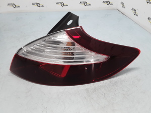 RENAULT Megane III (2008–2016) Eckleuchte hinten 265500036R - 7