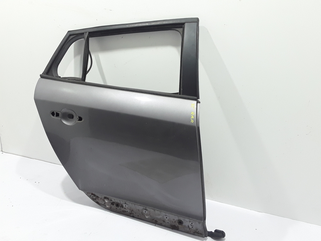 Used RENAULT Megane Rear side doors 821120005R