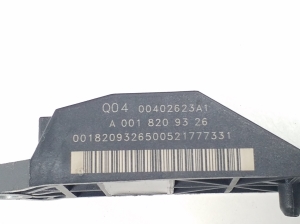 Mercedes Benz SL-Class 230 (2001–2012) Airbagsensor A0018209326 - 3