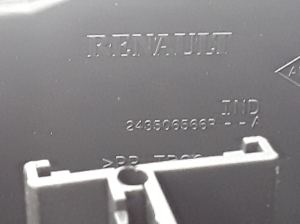 Dacia Duster (2017–2024) Sicherungskastenhalter unter der Motorhaube 243506566R - 3