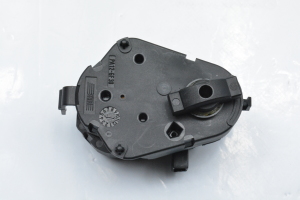BMW 5 SERIES E60 (2003–2010) Heater flap actuator 6942986 - 2