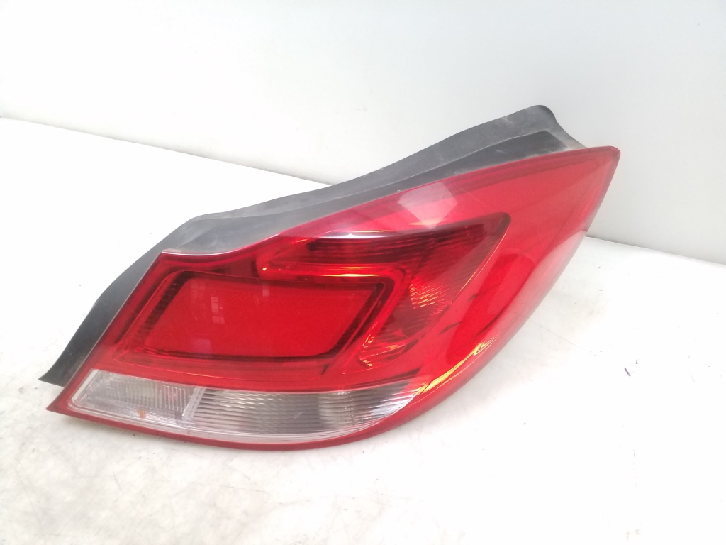 OPEL Insignia A (2008-2016) Rear Right Taillight Lamp 25088260