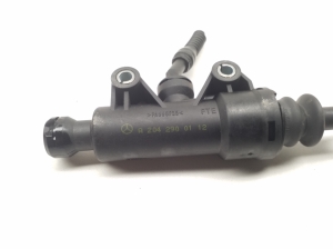 Mercedes Benz C-Class 204 (2007–2014) Siduri peasilinder A2042900112 - 2