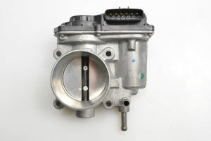  Accelerator valve 