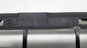 Mercedes Benz CLC-Class 203 (2001–2007) Front bumper lower grille A2038853023 - 3