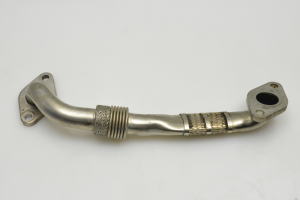  EGR valve pipe 