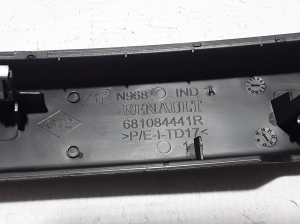Dacia Duster (2017–2024) Other dashboard part 681084441R - 2