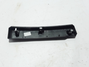 Dacia Duster (2017–2024) Other dashboard part 681084441R - 3