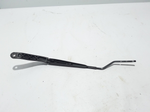 RENAULT Megane IV (2016–2022) Esiklaasi puhasti hoob 288819391R - 3