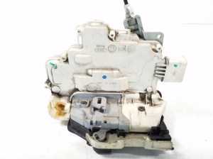 AUDI A5 (2007–2016) Front door lock 8J2837016A - 2