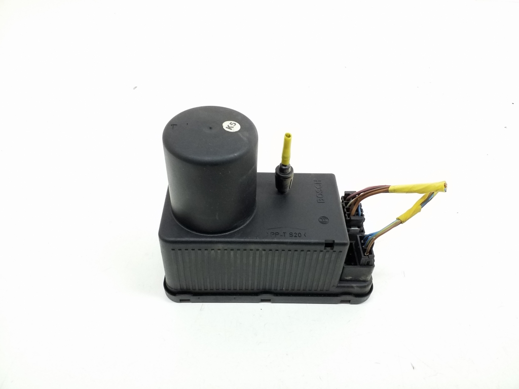 MERCEDES-BENZ C-Class W202/S202 (1993-2001) Central locking control unit A2028001648 20430284