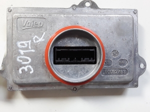   Control unit for xenon headlights 