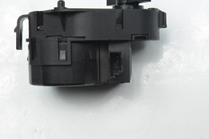 BMW 5 SERIES E60 (2003–2010) Salongi soojenduse klapi mootor 6942994 - 3