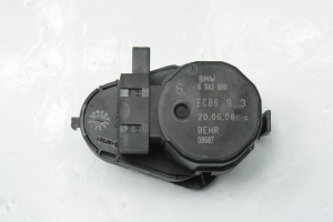 BMW 5 SERIES E60 (2003–2010) Heater flap actuator 6942990 - 2