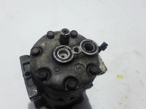 VOLVO S40 I (1995–2004) Konditsioneeri kompressor 7700872158 - 3
