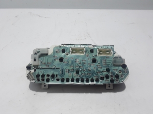 VOLVO S40 I (1995–2004) Instrument cluster 8251202 - 3
