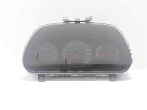 Instrument cluster - 8251202