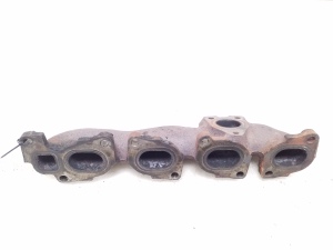   Exhaust manifold 