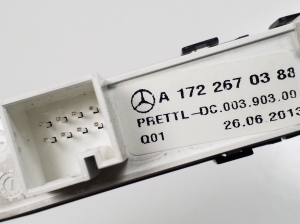 Mercedes Benz SLK-Class 172 (2011–2026) Other switch A1722670388 - 2