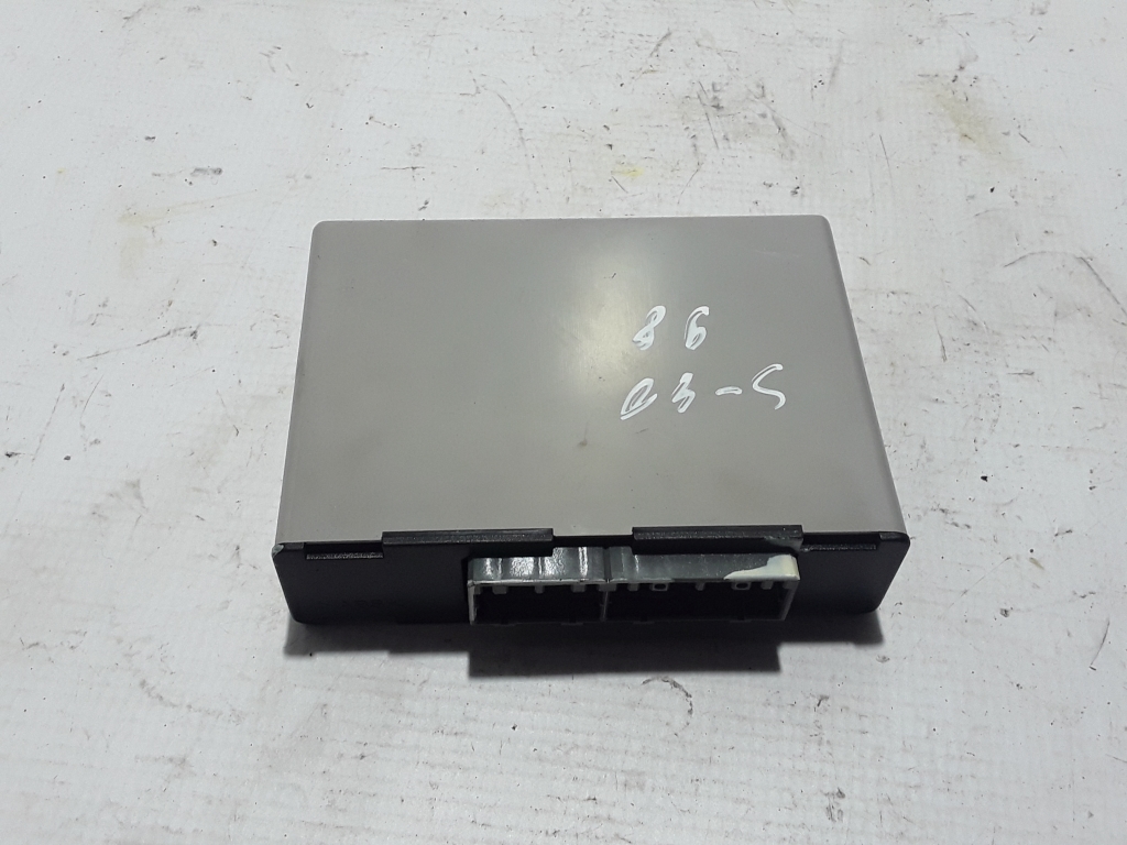 VOLVO S40 1 generation (1996-2004) Central locking control unit 30824424 22408822