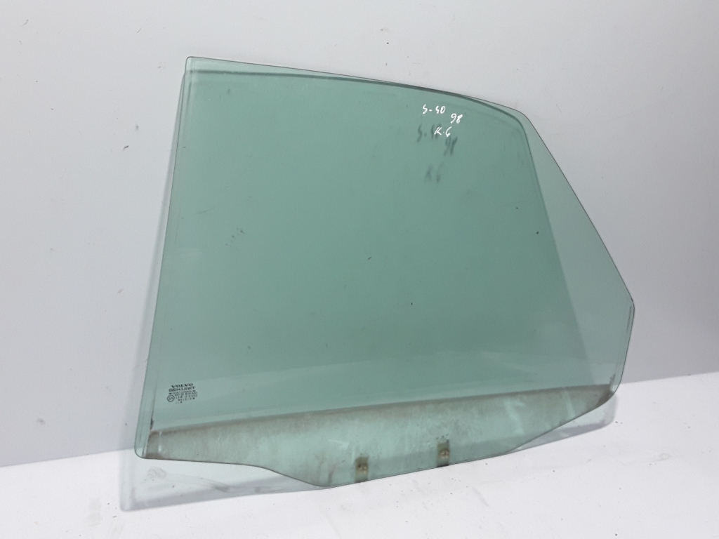 VOLVO S40 1 generation (1996-2004) Verre de porte coulissante côté gauche 30854151 22408816