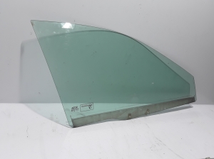 Front door glass - 30802905